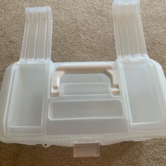 Toolbox/storage box - Picture 2 of 5